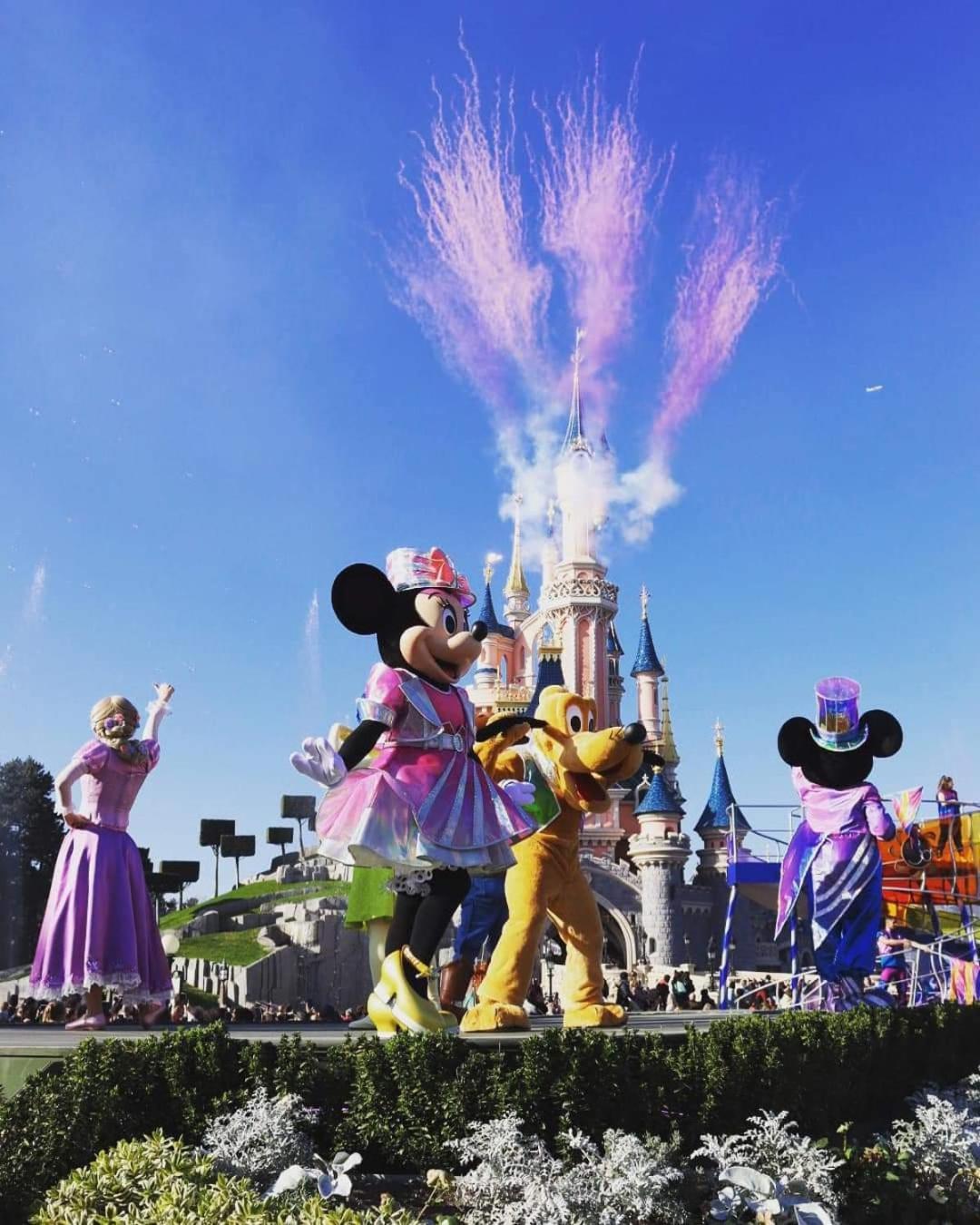 Hello Disneyland Paris Bussy-Saint-Georges Exteriér fotografie